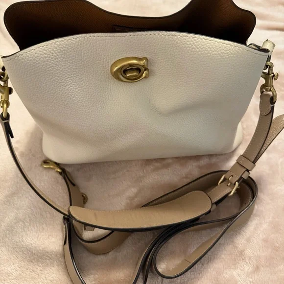 Coach White and Tan Leather Shoulder Bag - Picture 7 of 7